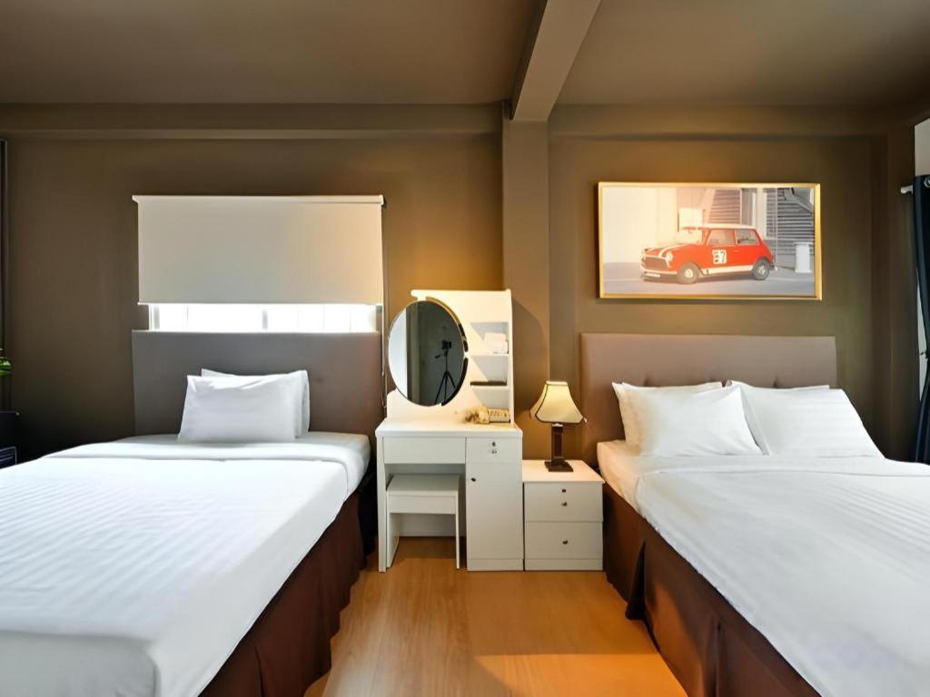 The Noble Swan Wood Park Hotel Cidade de Ho Chi Minh Exterior foto