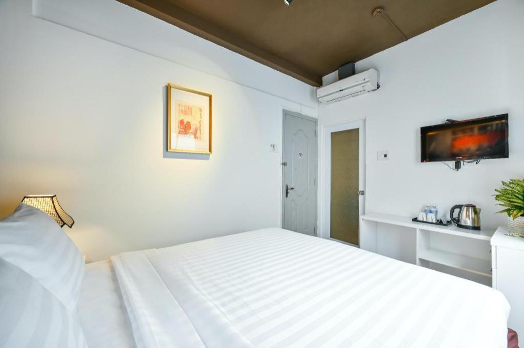 The Noble Swan Wood Park Hotel Cidade de Ho Chi Minh Exterior foto